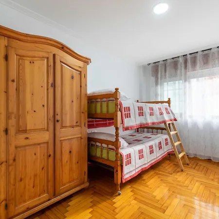 Apartamento Espacioso Cerca De La Playa Con Aire Acondicionado