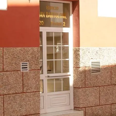 Apartamento Espacioso Cerca De La Playa Con Aire Acondicionado Lägenhet Moaña